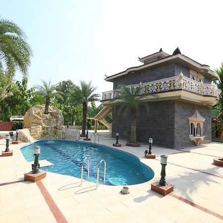 Mann The Palm Retreat Lucknow Exterior photo
