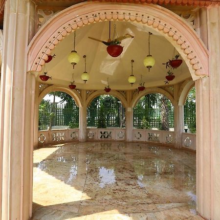Mann The Palm Retreat Lucknow Exterior photo