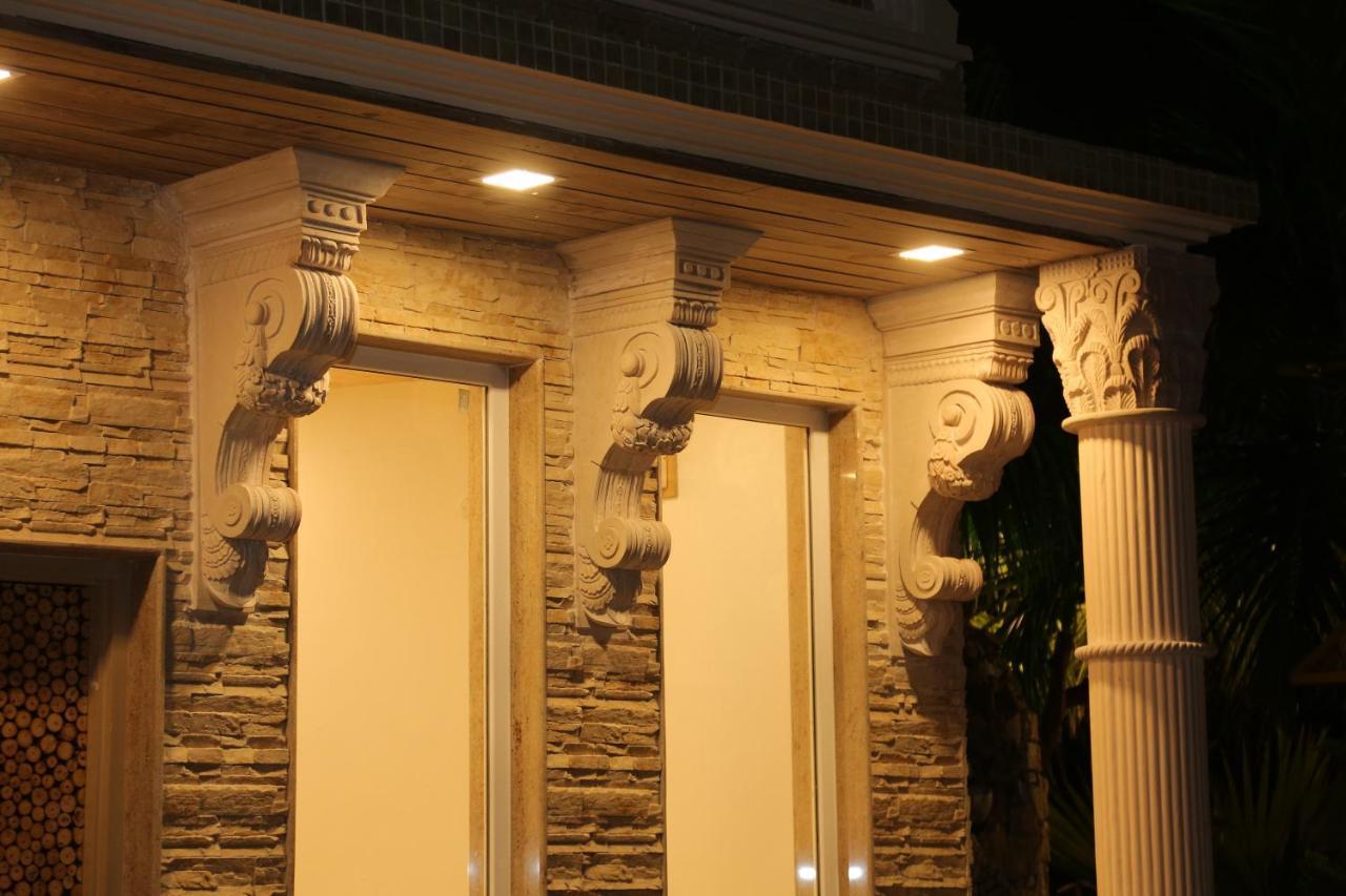 Mann The Palm Retreat Lucknow Exterior photo